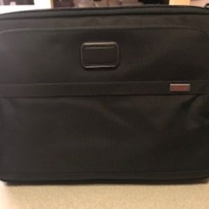 NWT Tumi Alpha 3 Large Laptop Case
